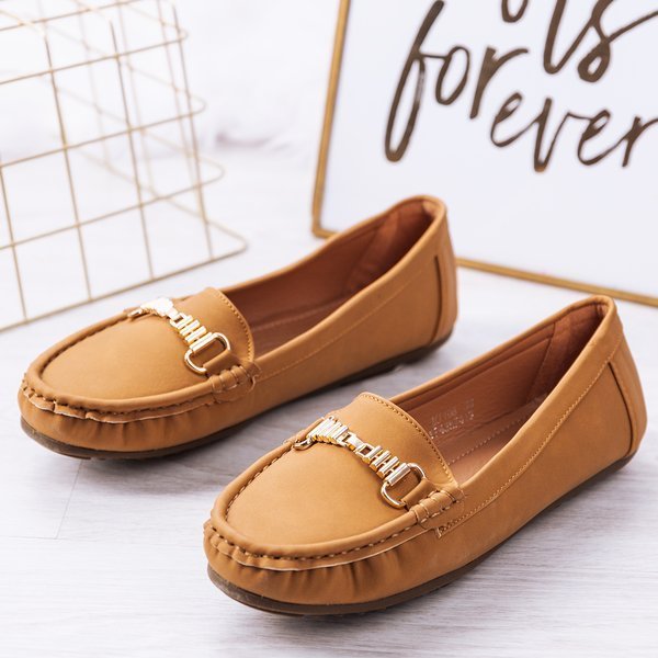 Brązowe mokasyny z metalową ozdobą Abu-Dabi - Obuwie