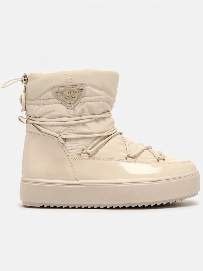 Royalfashion Женские сапоги-слипы a'la snow boots бежевого цвета Vevnose