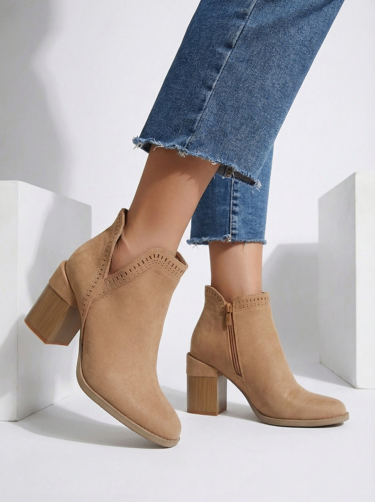 Kvapnių moteriškų aukštakulnių batai Royalfashion Vettot