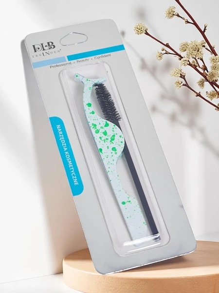 Blakstienų formavimo rinkinys – pincetas dirbtinėms blakstienoms ir šepetėlis