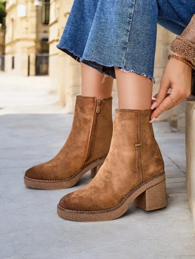 Karališka mada Eko-samtoniniai moteriški batai ant smailelio kulno Egrios