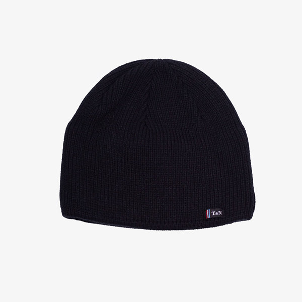 Vyriška juoda izoliuota skrybėlė - aksesuarai