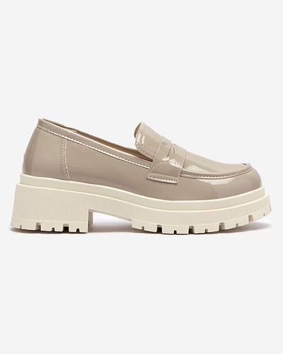 Šviesiai rudi lakuoti mokasinai moterims Noppel Footwear