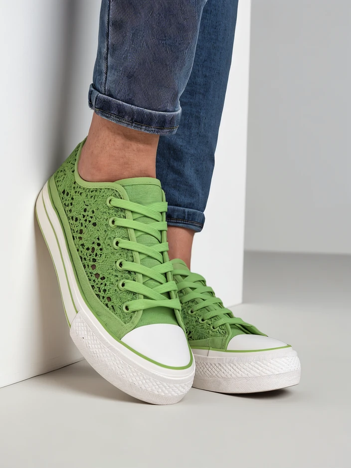 Royalfashion Женские перфорированные кроссовки Nizzet