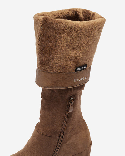 Коричневые женские сапоги на каблуке Beroll 