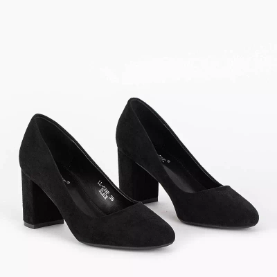 Juodos moteriškos pompos ant Tirikos stulpelio - Avalynė