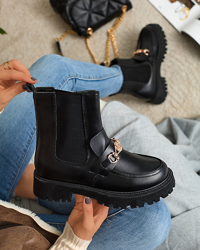 Juodi moteriški eko odos izoliuoti batai su Fera dekoracija - Avalynė