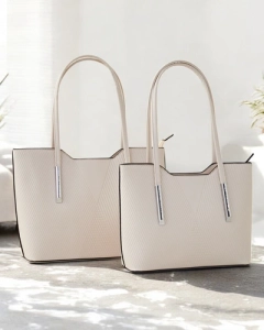 Šviesiai smėlio spalvos || smėlio spalvos