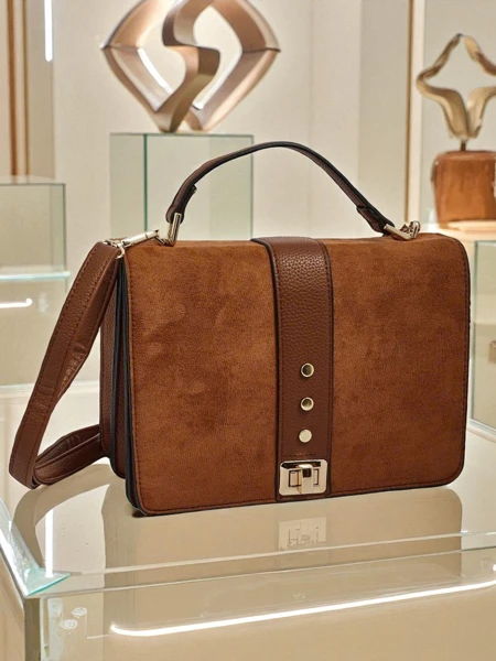 Mažas moteriškas rankinukas iš eko odos Karelia