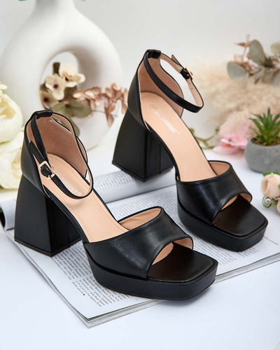 "Royalfashion" Moteriški sandalai suvarstomi į apačią "Linn"