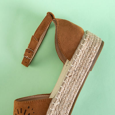 Коричневые женские босоножки Tiseria