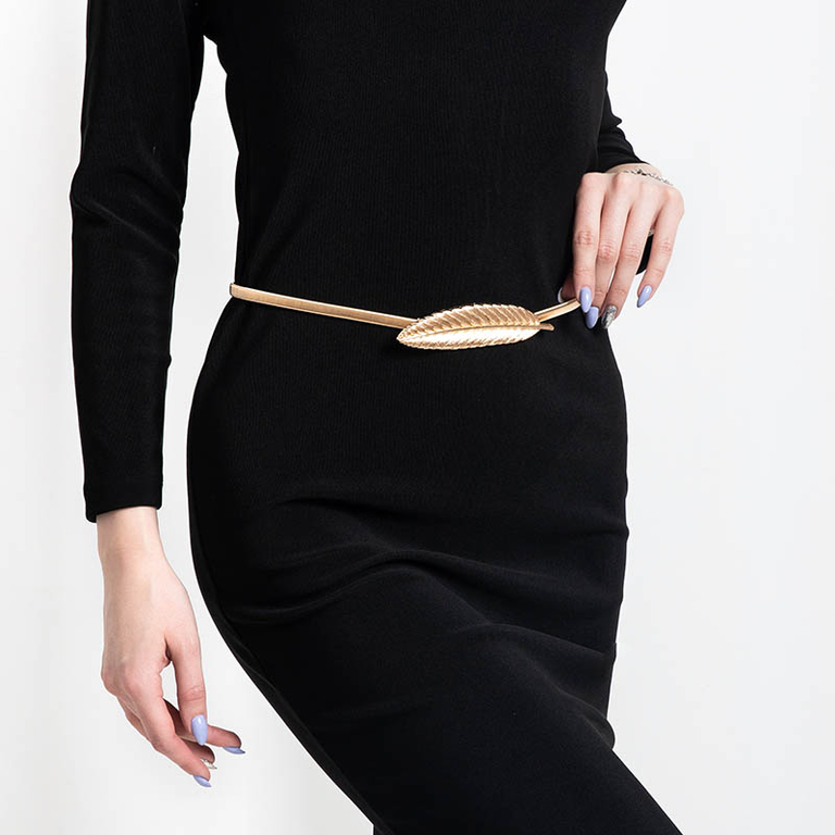 Moteriškas auksinis segtukas su dekoratyvine sagtimi - Priedai