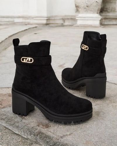 Karališka moteriška treniruotės ant pasto Himmo