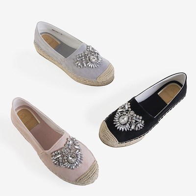 Juodos moteriškos espadrilės su „Lucima“ dekoracijomis - Avalynė