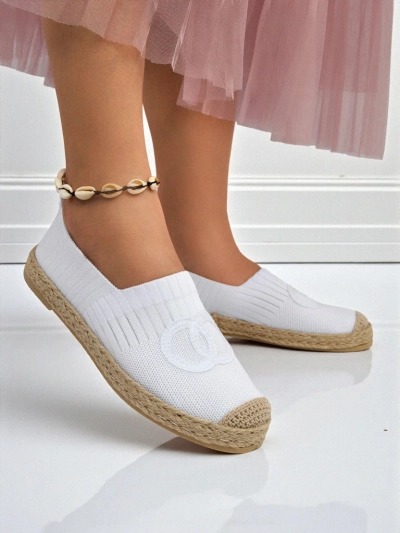 Espadryle damskie Calista Biancha – białe płaskie z eko zamszu, styl włoski