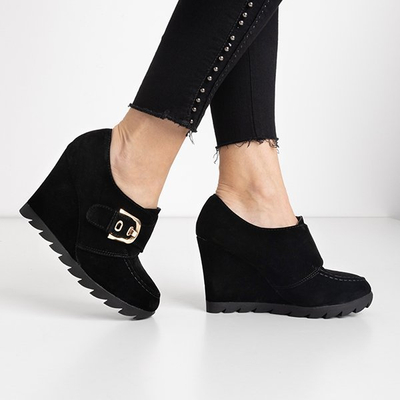 Czarne półbuty na koturnie Binevi - Obuwie