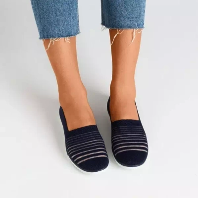 Granatowe tenisówki slip - on w paski Yeqa - Obuwie