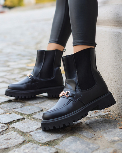 Черные женские утепленные сапоги из экокожи с декором Fera - Обувь