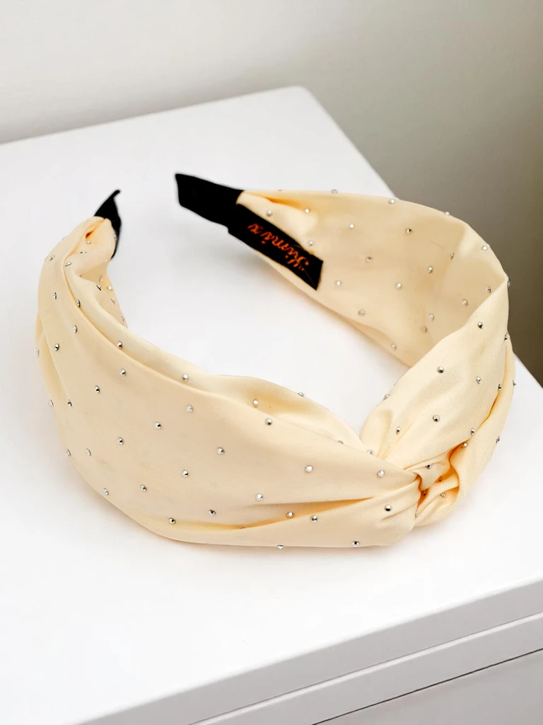 Royalfashion Lankelis su kristalais Shine Twist