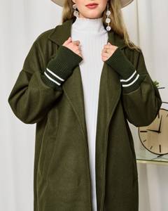 тёмно-зелёный