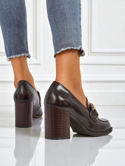 Loafersy Persephone Nero na słupku eko skóra złota klamra