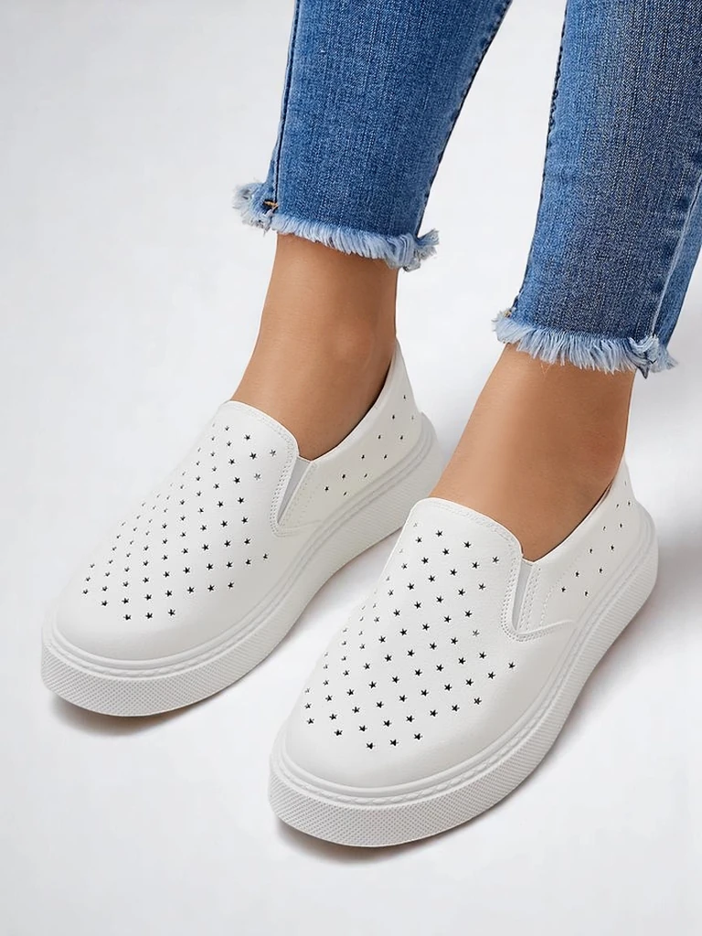 Royalfashion Женские перфорированные туфли без задника Emayla