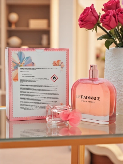 Įkvėptas moteriškas parfumuotas vanduo Le Radiance