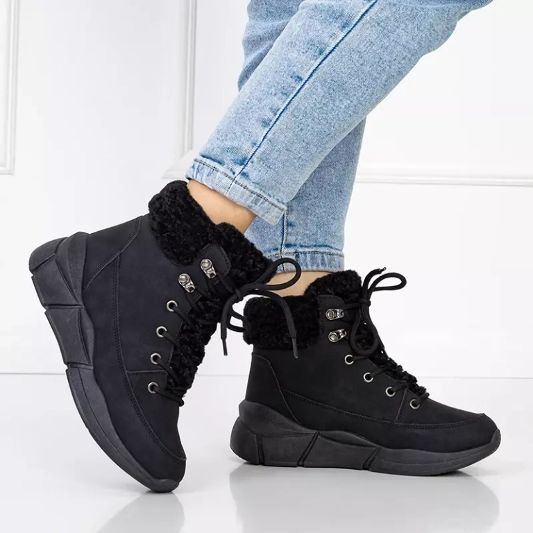 Зимние женские черные сапоги OUTLET от Molisano - Обувь