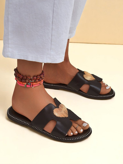 Royalfashion Women's Flat Sole Heart Chic Slides