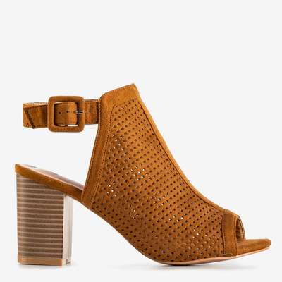 Rudos moteriškos ažūrinės basutės ant „Zira“ stulpo - batai