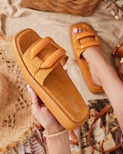 Camel || rudas || šviesiai ruda