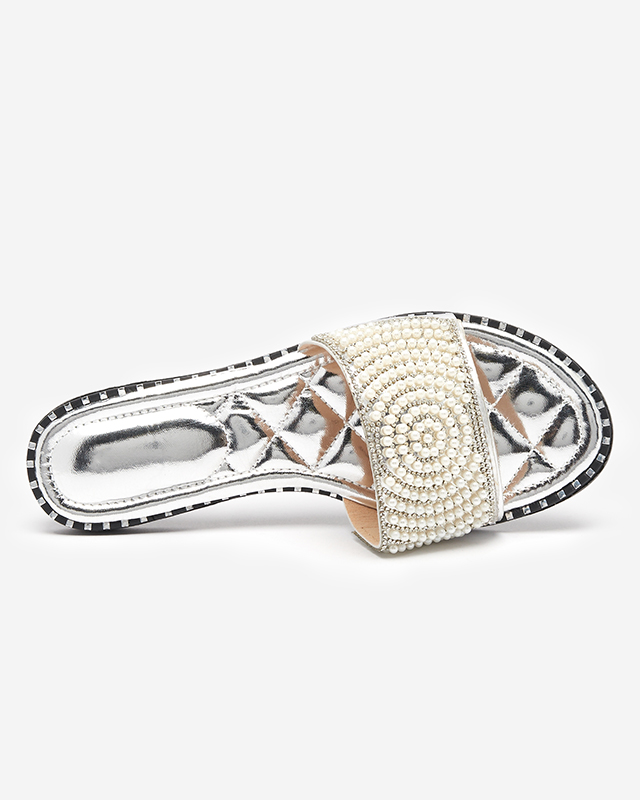 Sidabrinės moteriškos šlepetės su Ahaio dekoracijomis - Avalynė