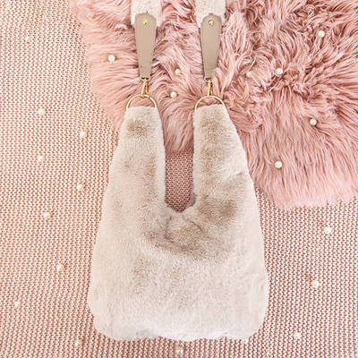 Wężowa mała torebka w kolorze białym - Torebki