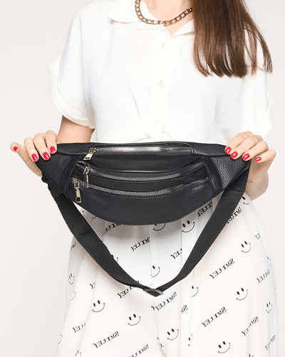 Черная женская сумка на пояс
