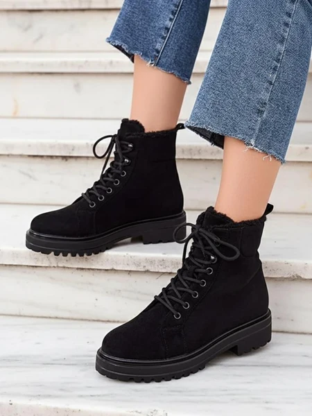 Женские ботинки на шнуровке Royalfashion Vesot