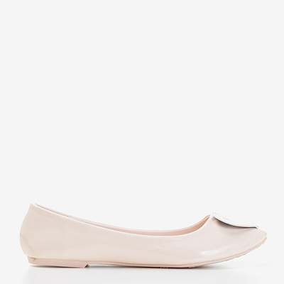 Лакированные балетки в цвете экрю с сердечком Monzie