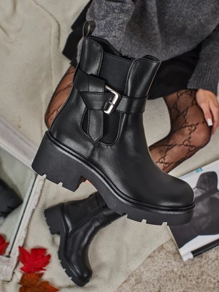 Женские ботинки из экокожи Velri