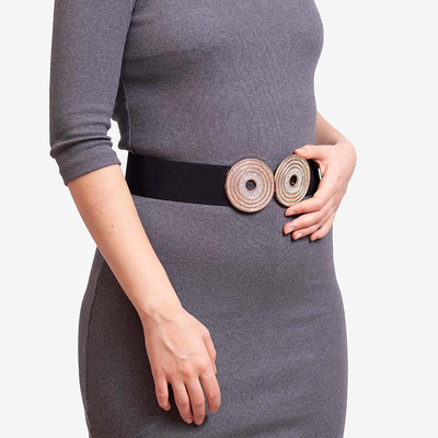 Juodas elastingas diržas su auksine sagtimi su cirkoniais - Priedai