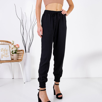 Juodos moteriškos kelnės PLUS SIZE - Apranga