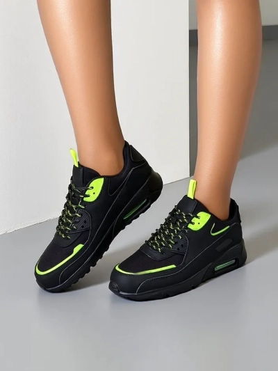 Royalfashion Женские кроссовки Maxxes