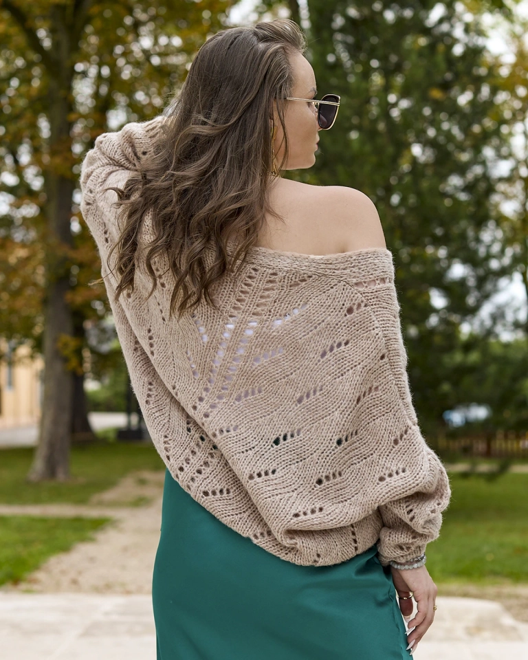 Royalfashion Светло-коричневый короткий расстегнутый свитер с золотыми пуговицами