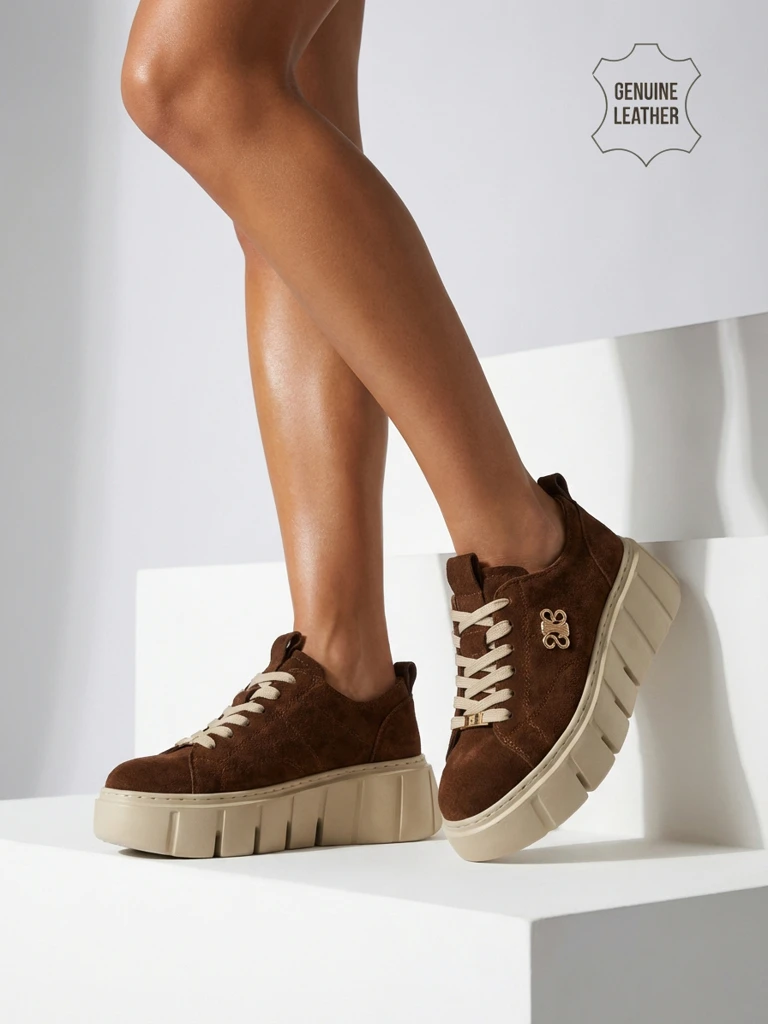 Sportiniai moteriški sportbačiai iš natūralios odos Renos