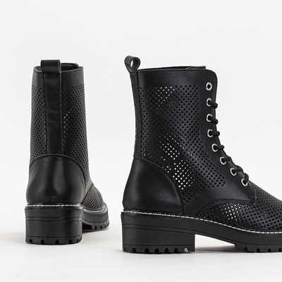 Черные женские сапоги Hazasi