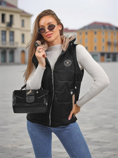 Pikowana kamizelka damska z kapturem Ash Crown - mega stylowa!