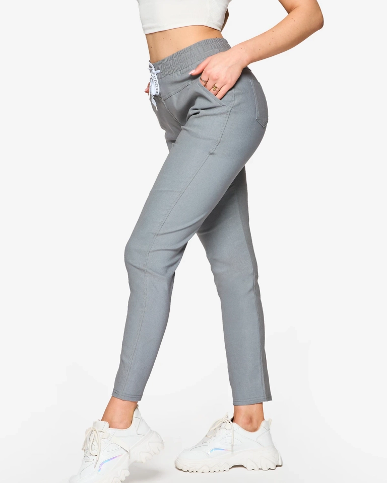 Женские прямые брюки из ткани серого цвета PLUS SIZE- Одежда