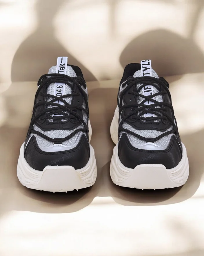 Женские кроссовки Royalfashion на толстой подошве Teresii