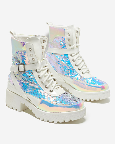 Balti moteriški batai su blizgučiais iš Impresa - Avalynė