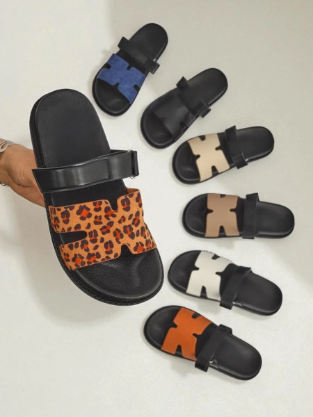 Royalfashion Женские шлёпанцы из экокожи FlexiComfi