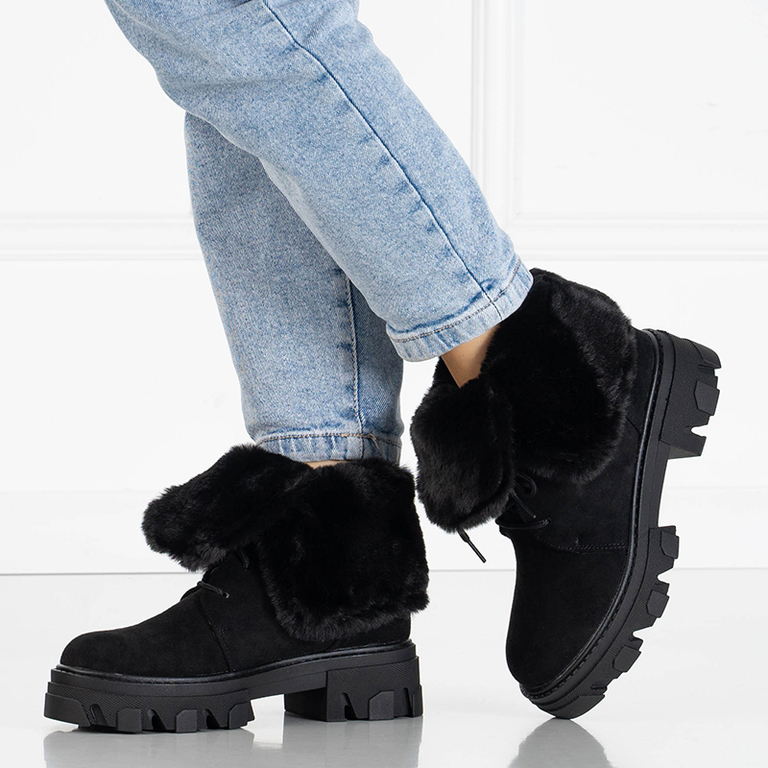 Черные женские ботинки Itsumi