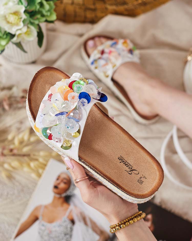 Royalfashion Женские шлепанцы со стразами Loassa